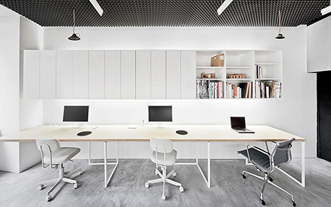 Arquitectura de oficina con estilo minimalista